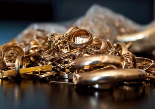 Gold und Silber Studio Berlin Pankow exklusiver antiker Gold Schmuck